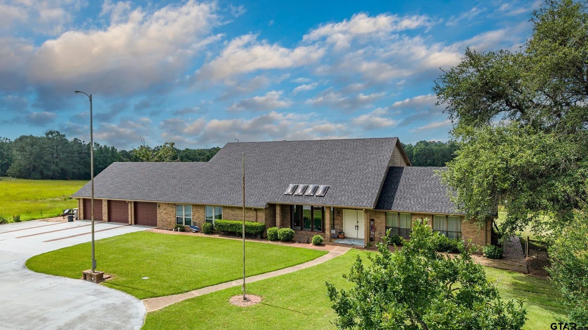 22 Acres of Land for Sale in Jacksonville, TX - Jacksonville, Texas, 75766