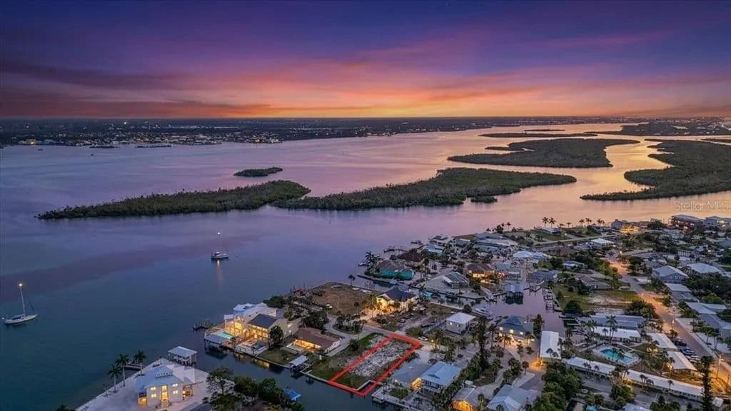 Vacant Land in Englewood - Englewood, Florida, 34223