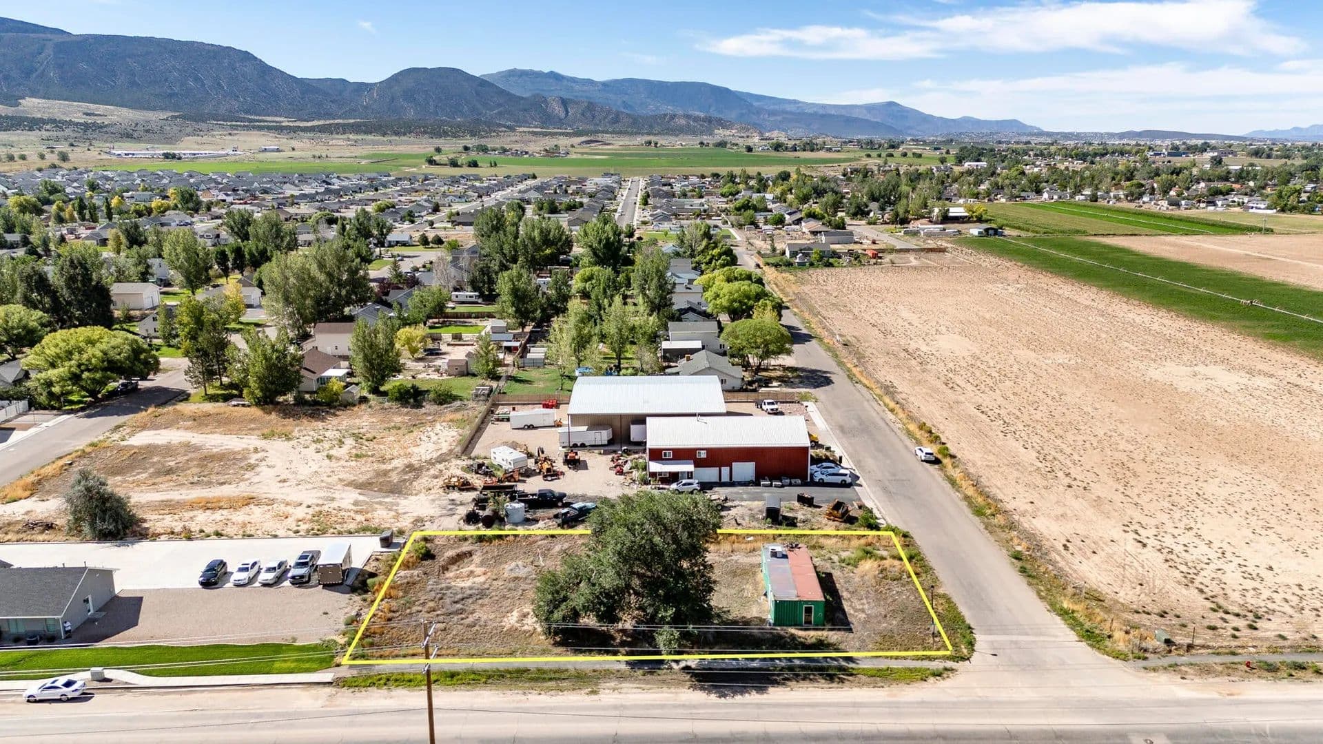 Lots & Land-Other in Enoch - land for sale