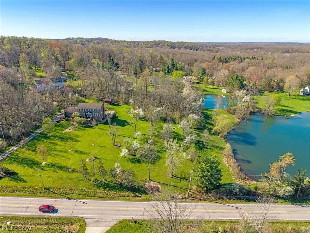 1.66 Acres of Land for Sale in Chagrin Falls, Ohio - Chagrin Falls, Ohio, 44023