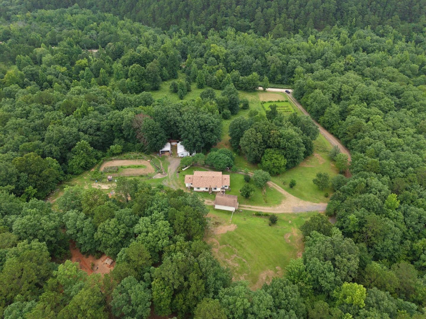 Home on 19.82 Acres in Polk County, AR - Mena, Arkansas, 71953
