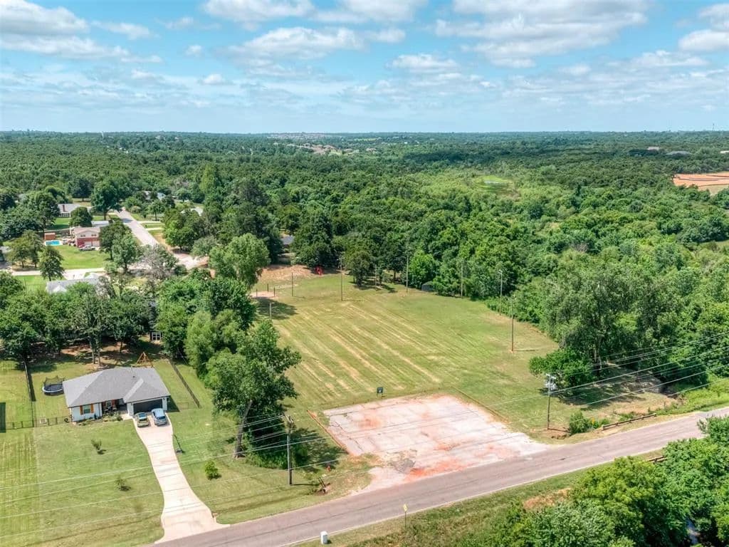 3.07 Acres of Land for Sale in Choctaw, Oklahoma - Choctaw, Oklahoma, 73020