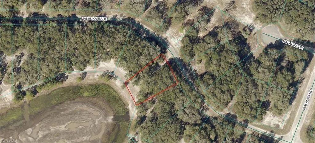 Property from 9031-0946-38 Malauka Radial - KW - Ocklawaha, Florida, 32179