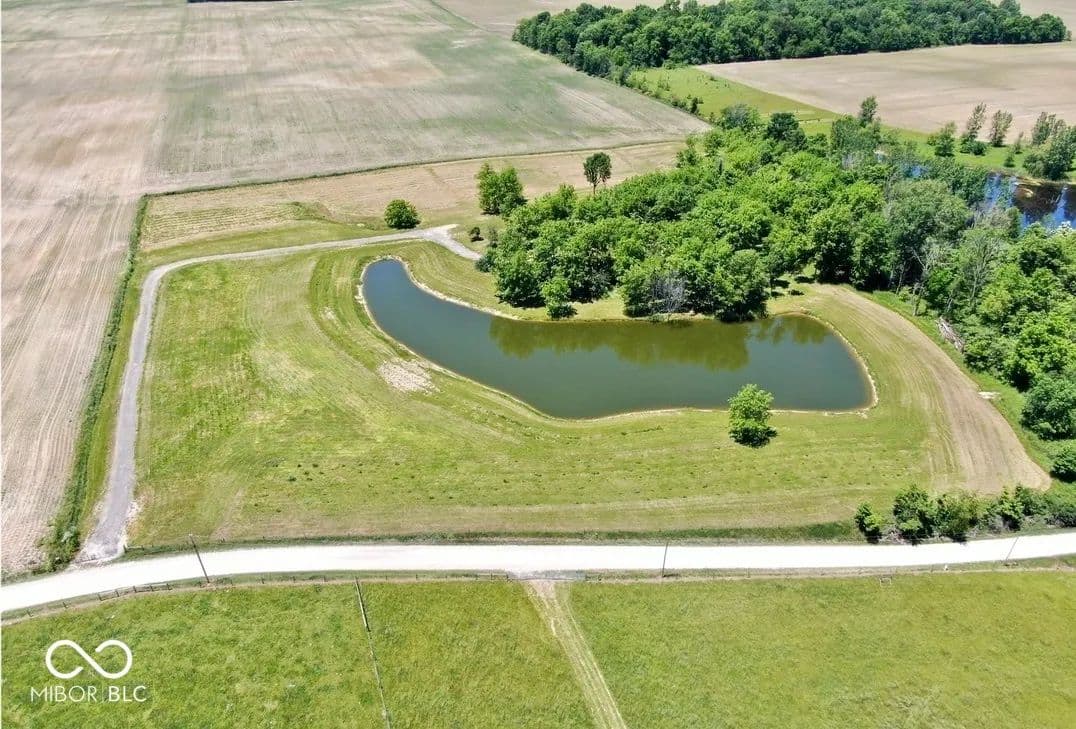 Property from 6151 S County Road 100 E - KW - New Castle, Indiana, 47362