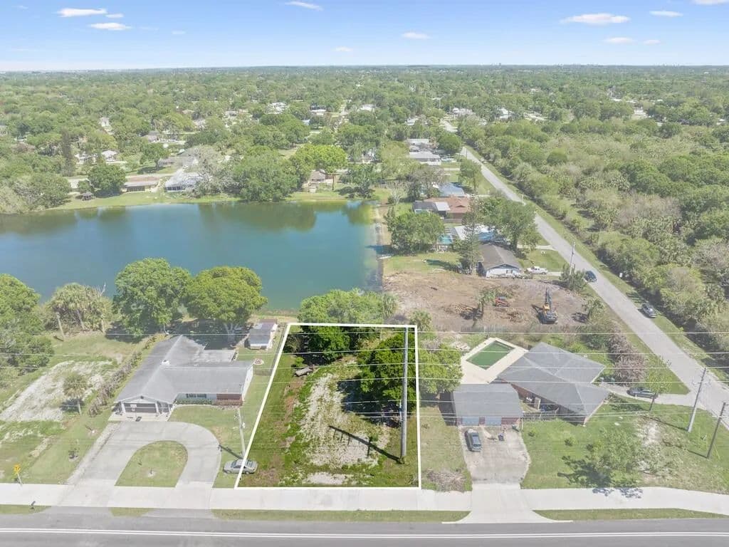 0.27 Acres of Land for Sale in Fort Pierce, Florida - Fort Pierce, Florida, 34951