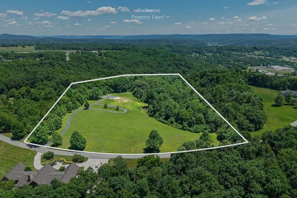 Property from 217 Fairview Ln - KW - Livingston, Tennessee, 38570