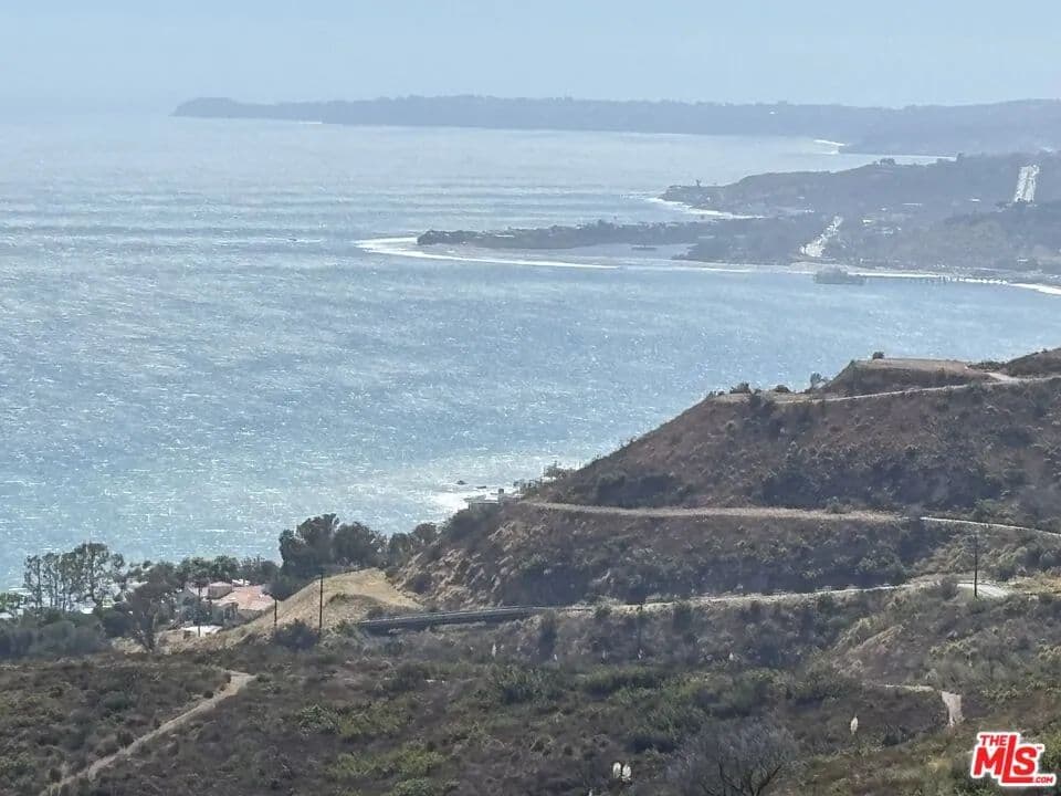 Property from 20795 Cool Oak Way - KW - Malibu, California, 90265
