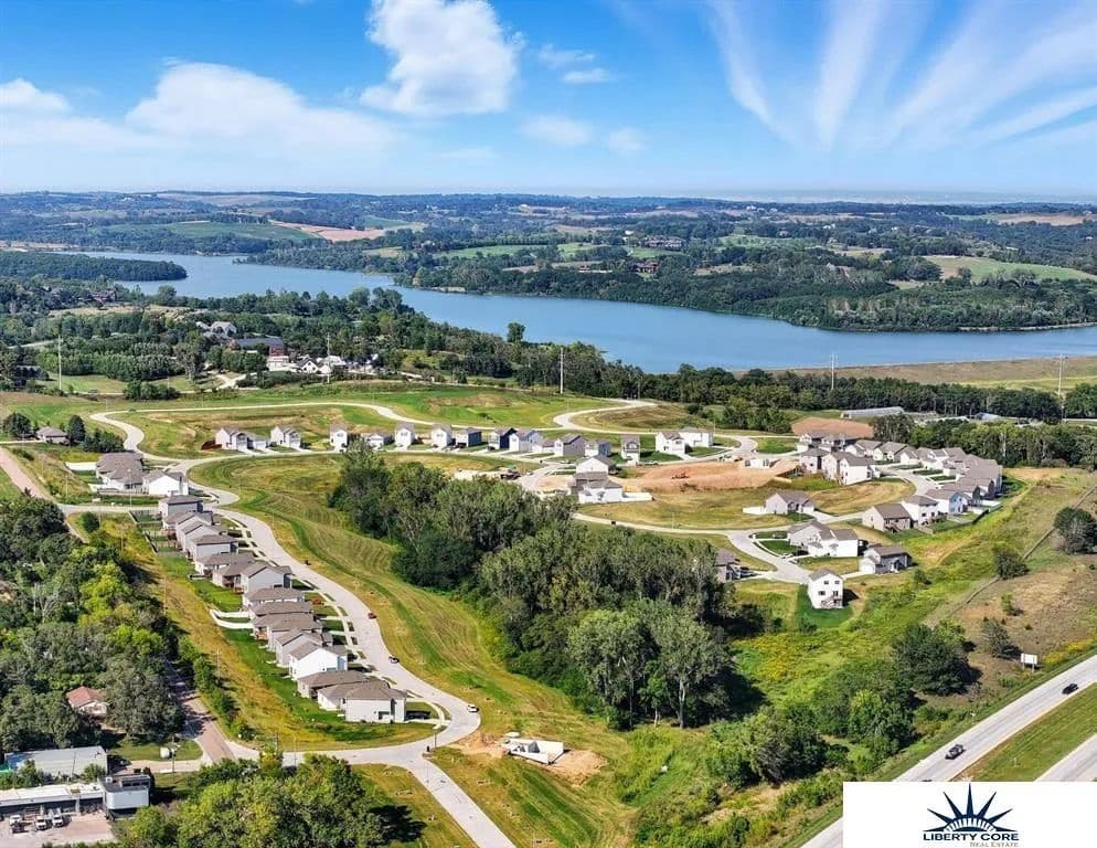 Land for Sale in Omaha, Nebraska - Omaha, Nebraska, 68122