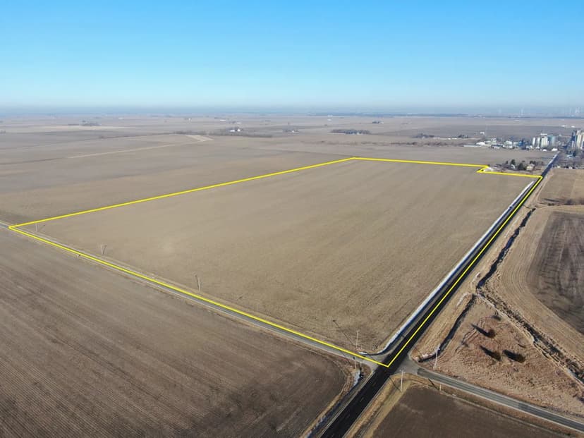 Henderson Farm Auction 72.55+/- Acres McLean County, IL