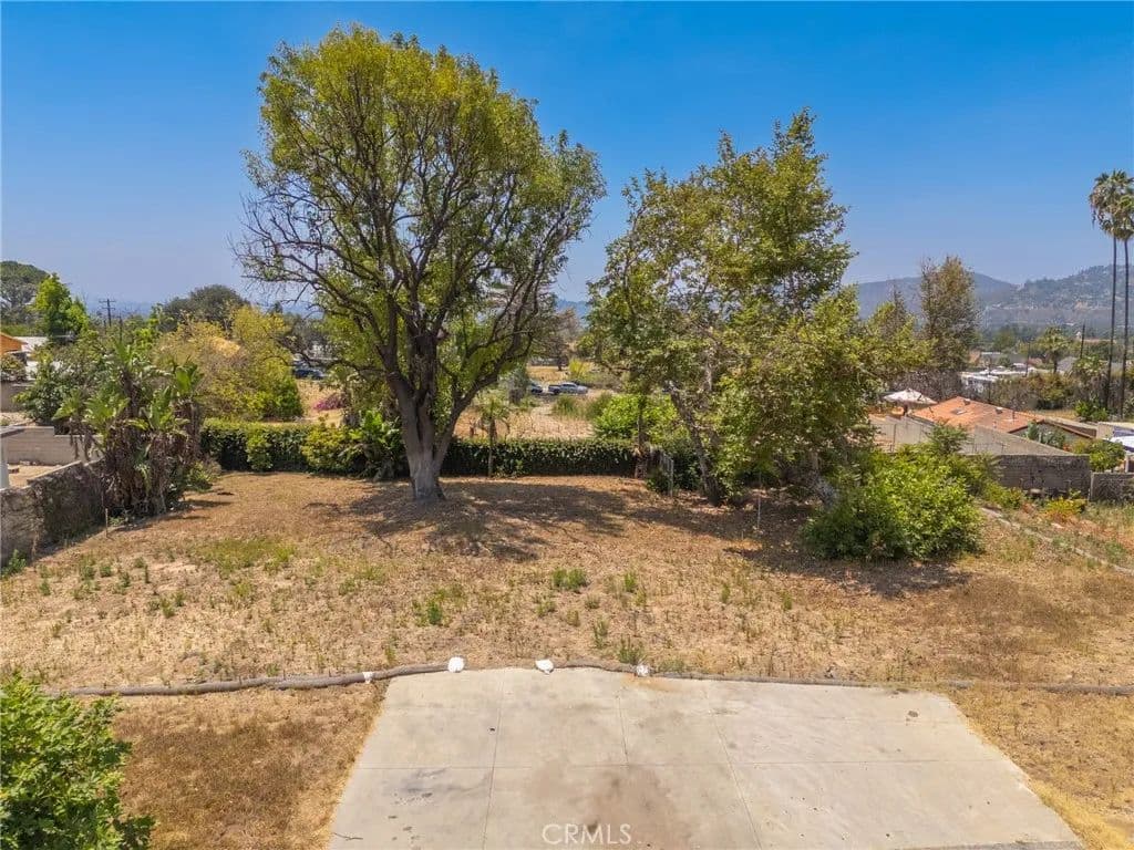 0.33 Acres of Land for Sale in Altadena, California - Altadena, California, 91001