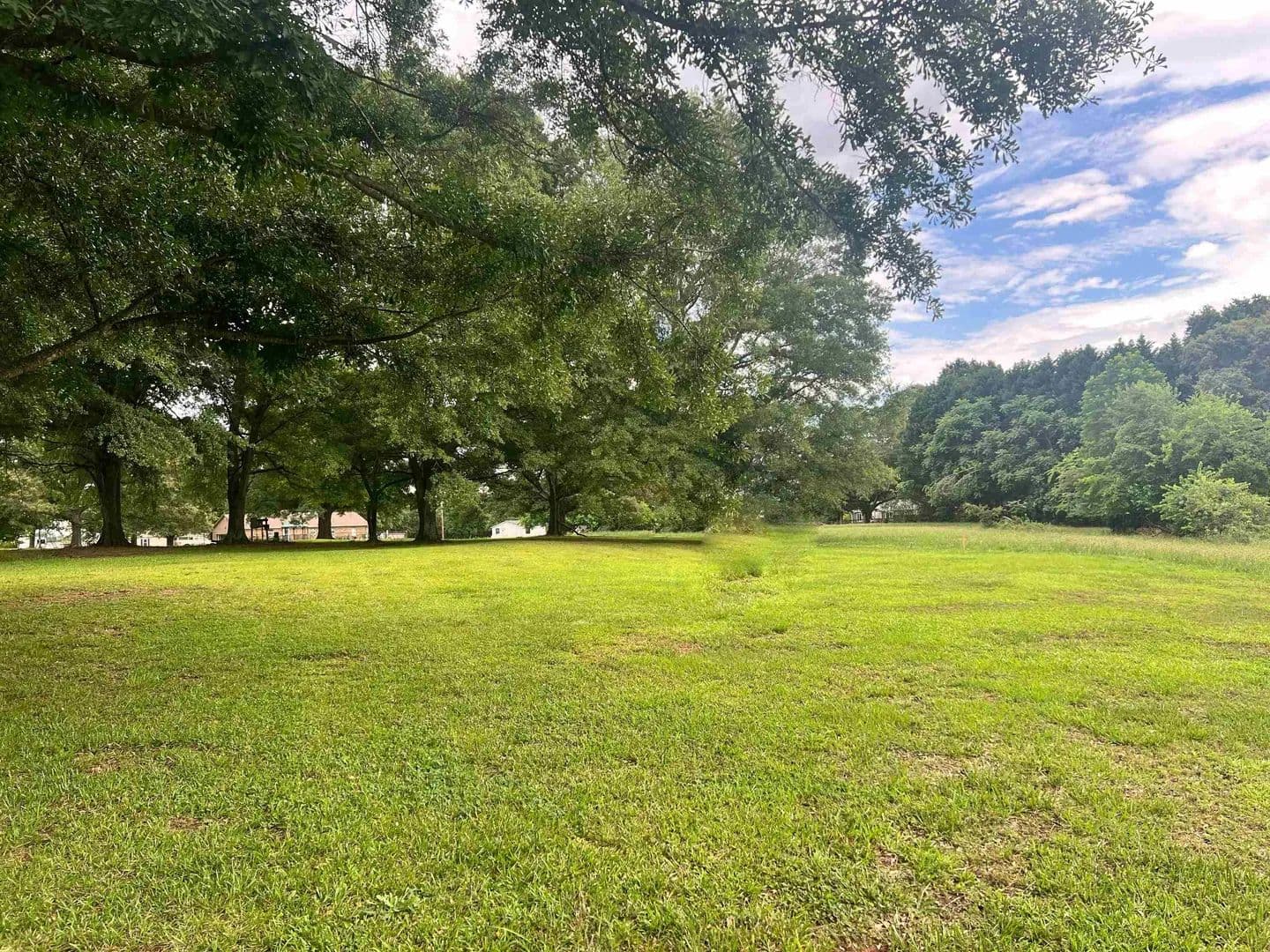 2.95 Acres of Land for Sale in Duncan, South Carolina - Duncan, South Carolina, 29334
