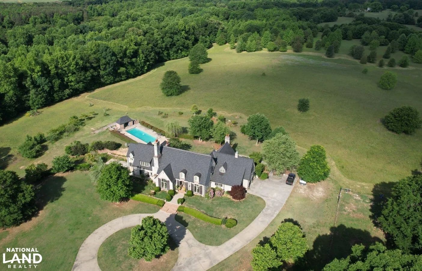 1298 Ray Weaver Road - Canon, Georgia, 30520