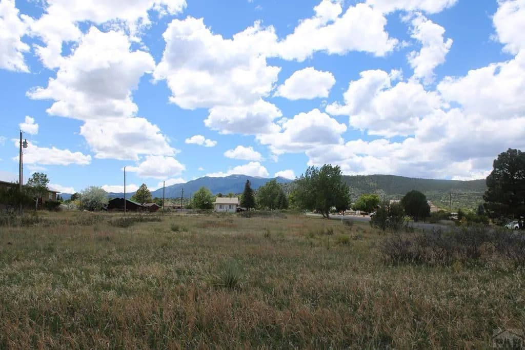 Property from Lot 125 Cuerno Verde Blvd - KW - Colorado City, Colorado, 81019