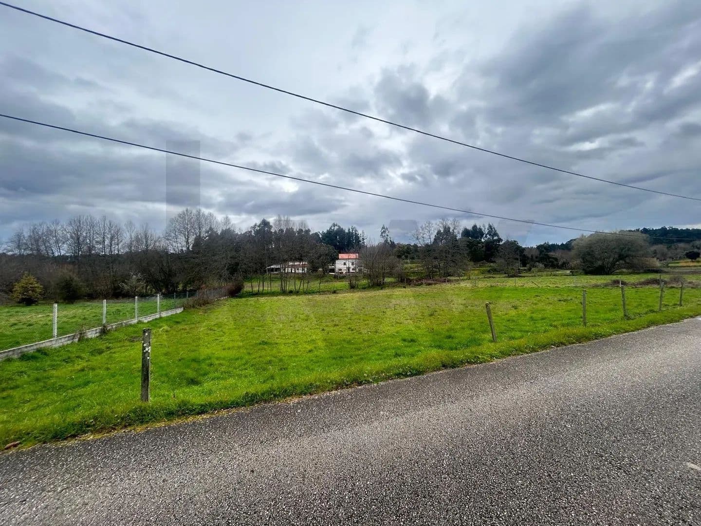 2710 Acres of Land for Sale in São João da Boa Vista, Tábua - land for sale