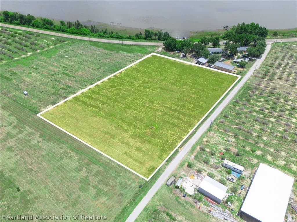 Property from 0 Flood Road - KW - Frostproof, Florida, 33843