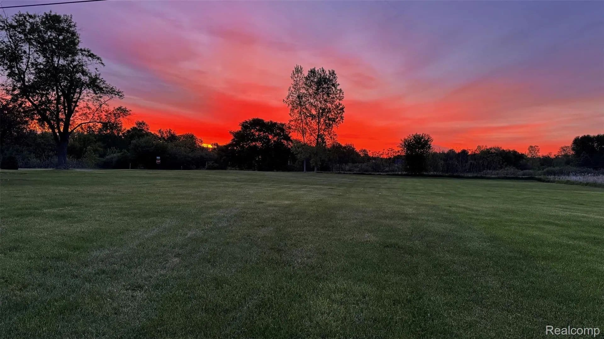 Property from 9507 Modena Farms - KW - South Lyon, Michigan, 48178