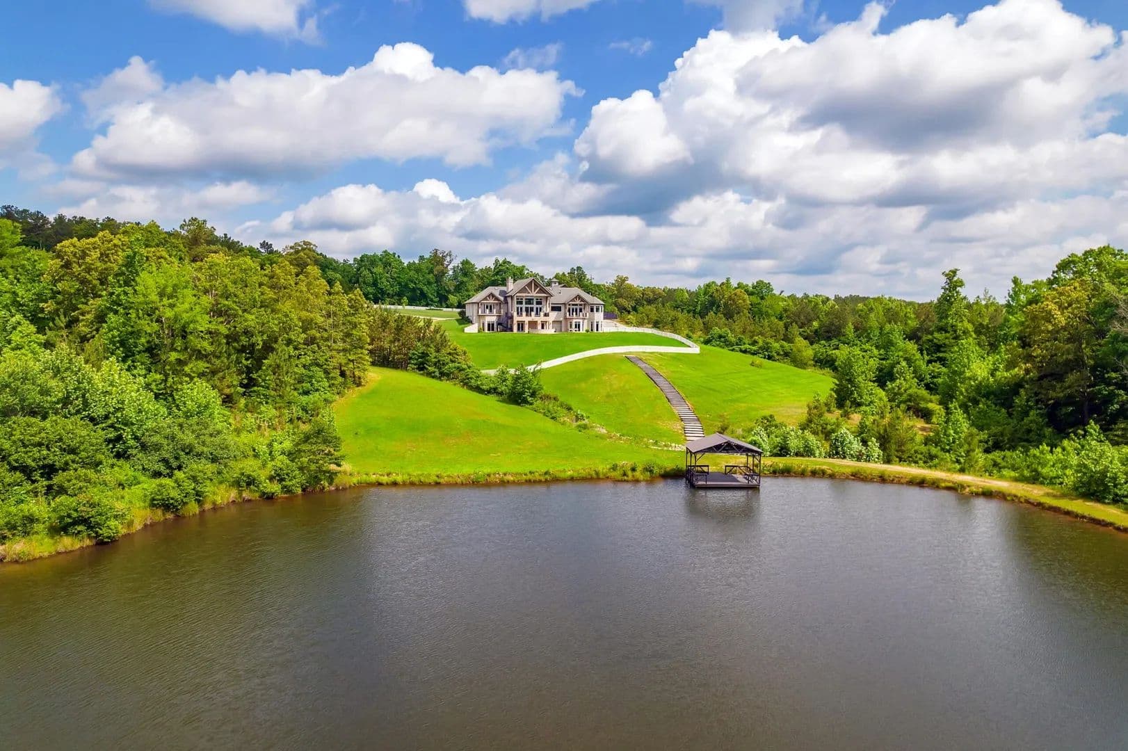Twin Lakes Estate - Cedar Grove, Tennessee, 38321