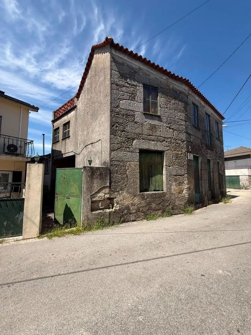 165 Acres of Land for Sale in Oliveira do Conde, Carregal do Sal - land for sale
