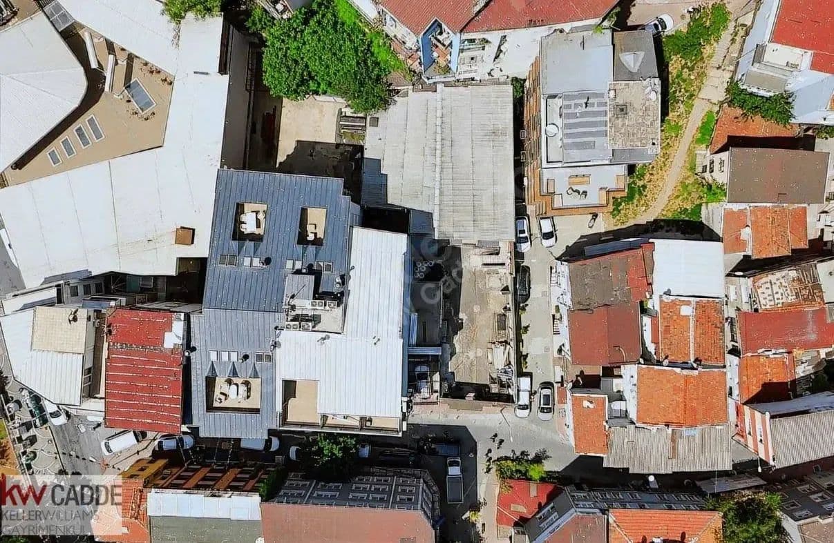BEYOĞLU TOPHANE'DE SATILIK KÖŞE PARSEL İMARLI ARSA - land for sale