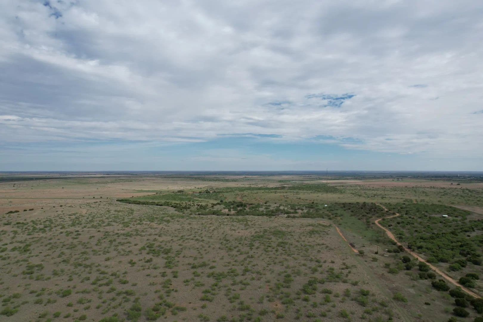 Stewart Trust Online Auction - Clarendon, Texas, 79226