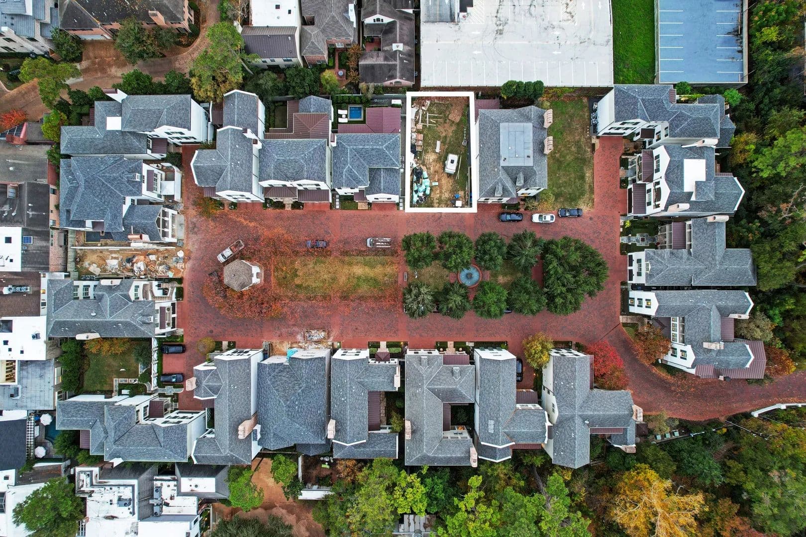 Property from 28 Audubon Hollow Lane - KW - Houston, Texas, 77027