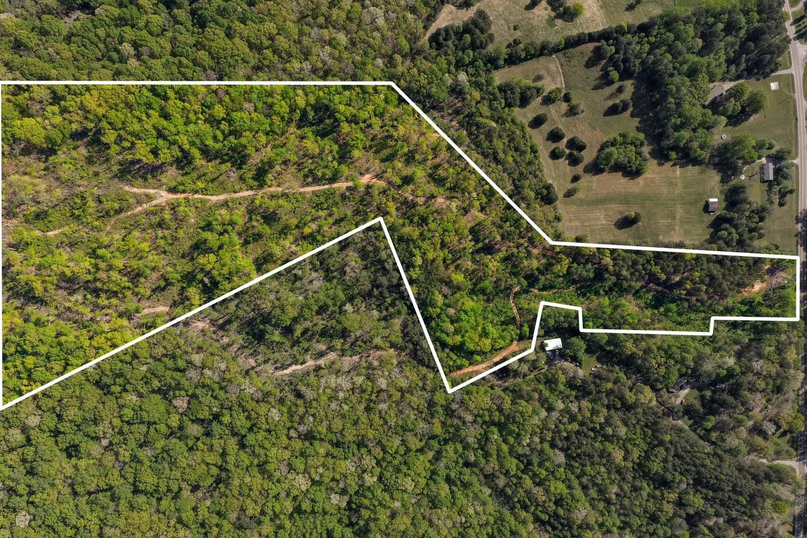 35 Acres of Land for Sale in Whitwell, TN - Whitwell, Tennessee, 37397