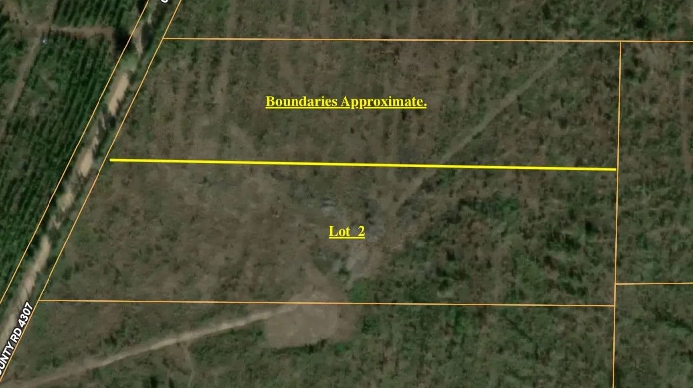 10.02 Acres of Land for Sale in De Kalb, Texas - De Kalb, Texas, 75559