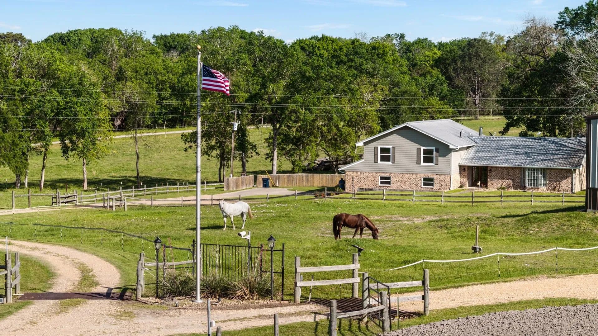 11.68 Acres of Land for Sale in Brenham, Texas - Brenham, Texas, 77833