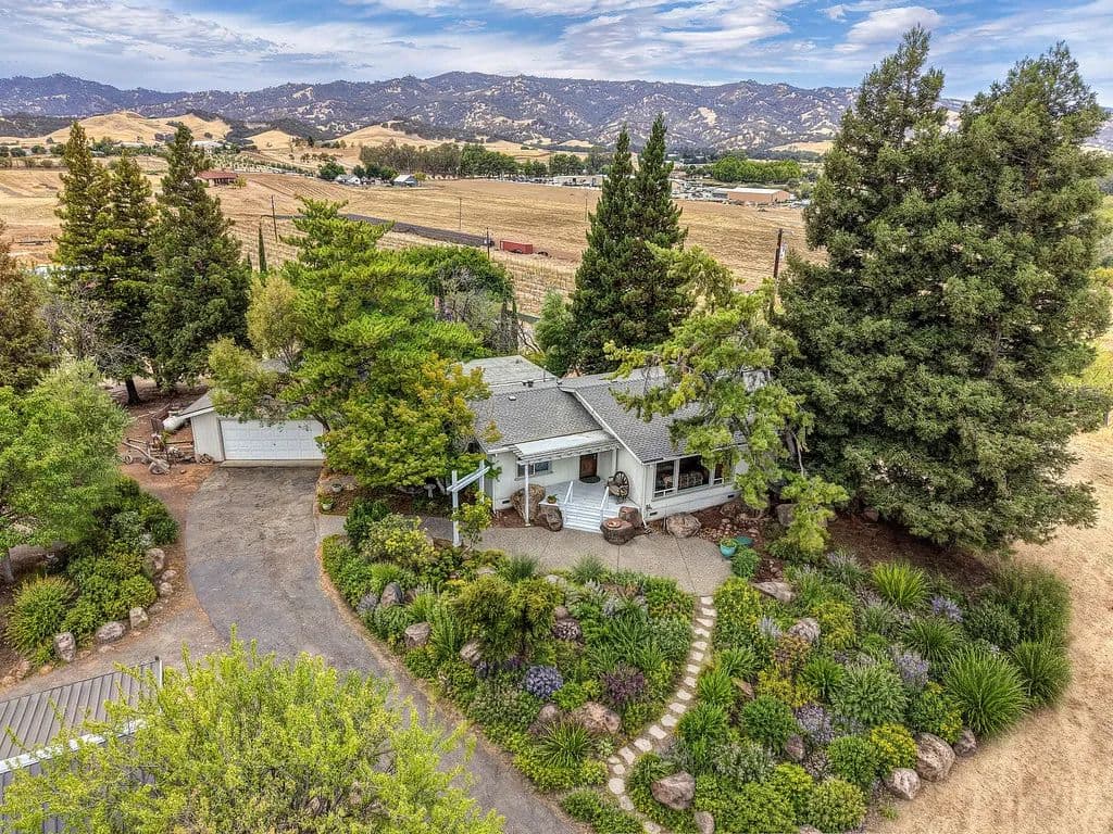 5-Acre Country Home in Esparto, California for Sale - land for sale