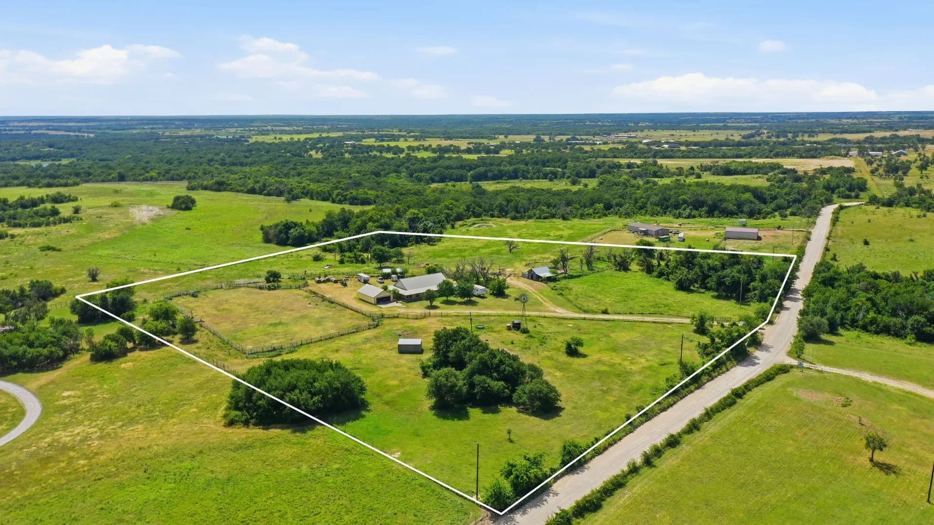 12 Acres of Land for Sale in Stephenville, TX - Stephenville, Texas, 76401