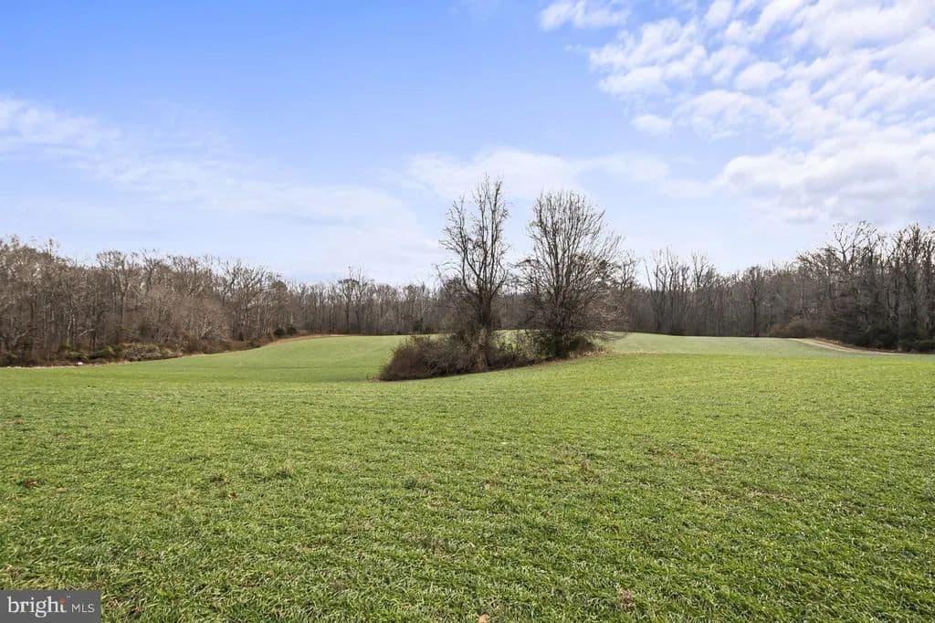 Property from 7389 LEEDS MANOR RD - KW - Marshall, Virginia, 20115