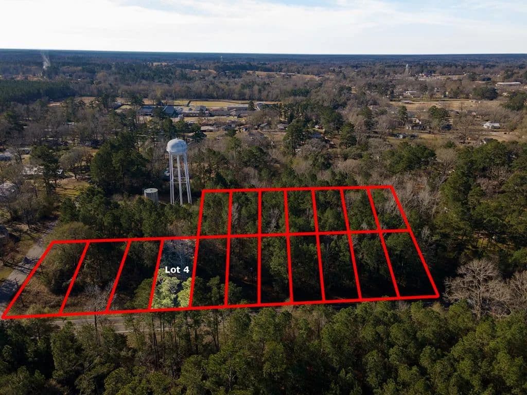 Land -Single Family Acreage in Huntington - land for sale