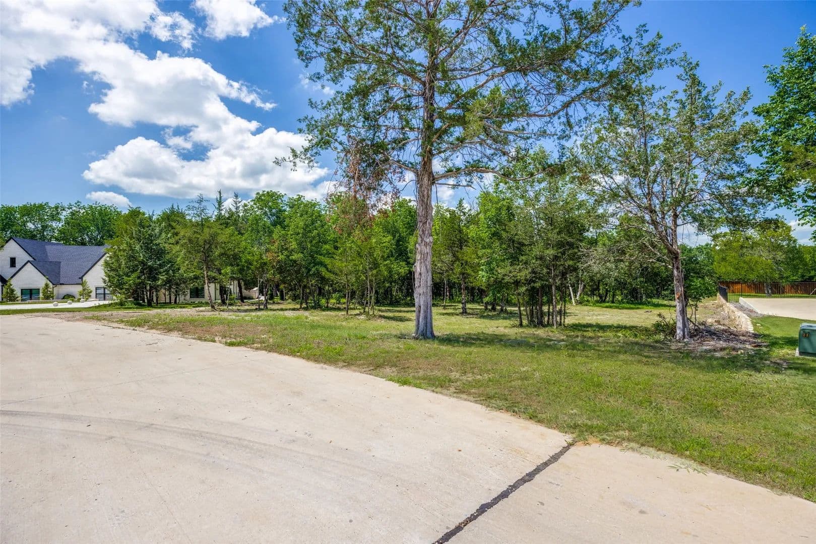 1.03 Acres of Land for Sale in Van Alstyne, Texas - Van Alstyne, Texas, 75495