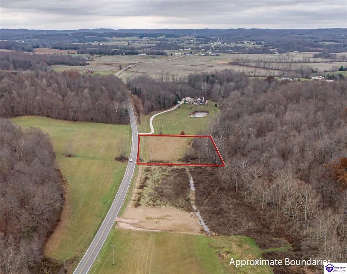 5.52 Acres of Land for Sale in Cecilia, KY - Cecilia, Kentucky, 42724