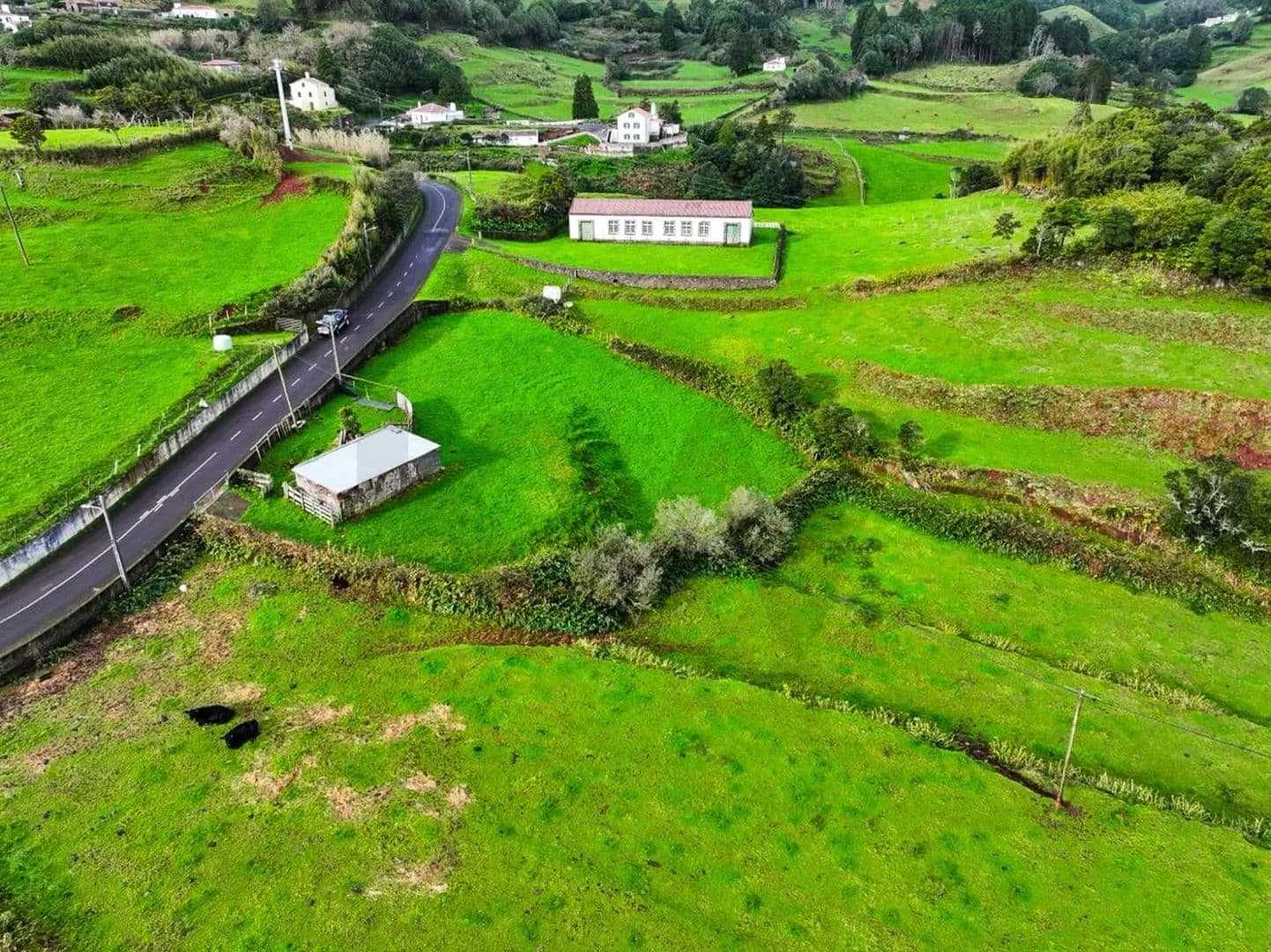 1058 Acres of Land for Sale in Santo Espírito, Vila do Porto - land for sale