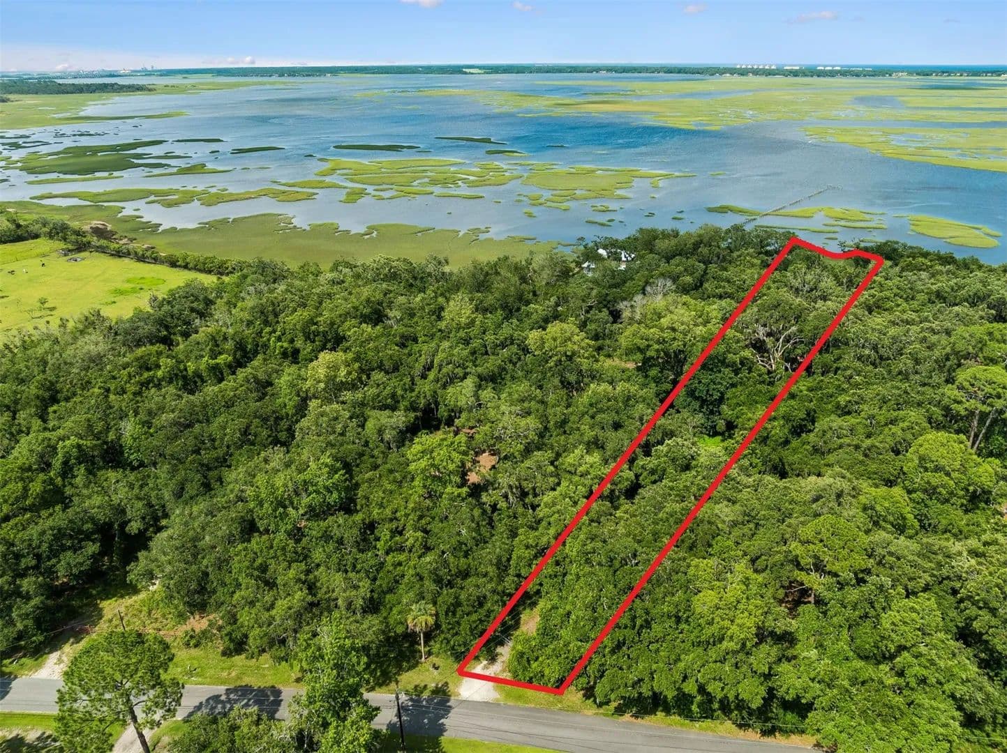 2 Acres of Land for Sale in Fernandina Beach, FL - Fernandina Beach, Florida, 32034