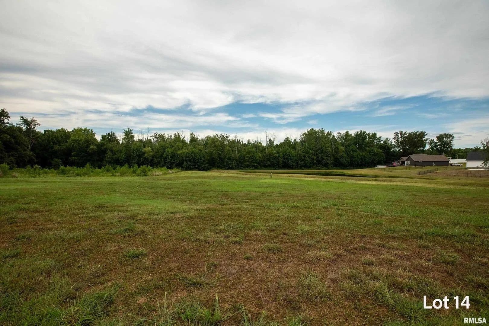 0.5 Acres of Land for Sale in Marion, Illinois - Marion, Illinois, 62959