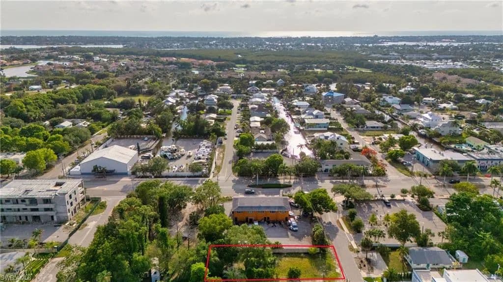 Property from 2960 Coco AVE - KW - Naples, Florida, 34112
