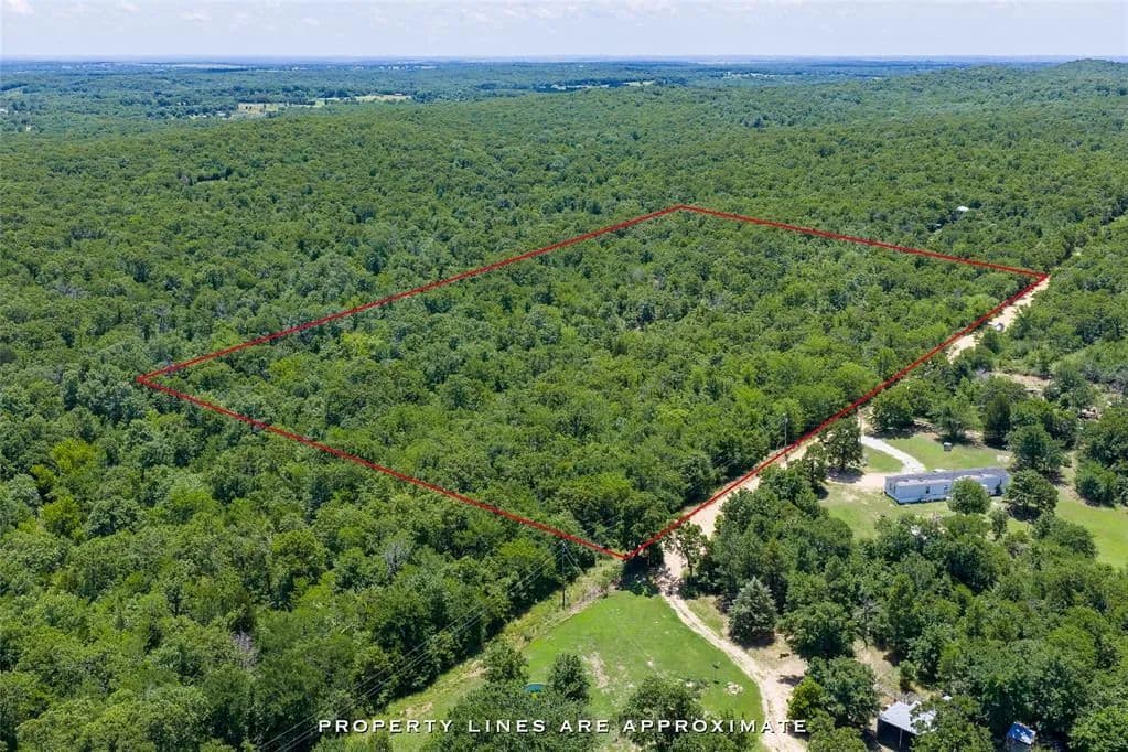 14.66 Acres of Land for Sale in Wewoka, Oklahoma - Wewoka, Oklahoma, 74884