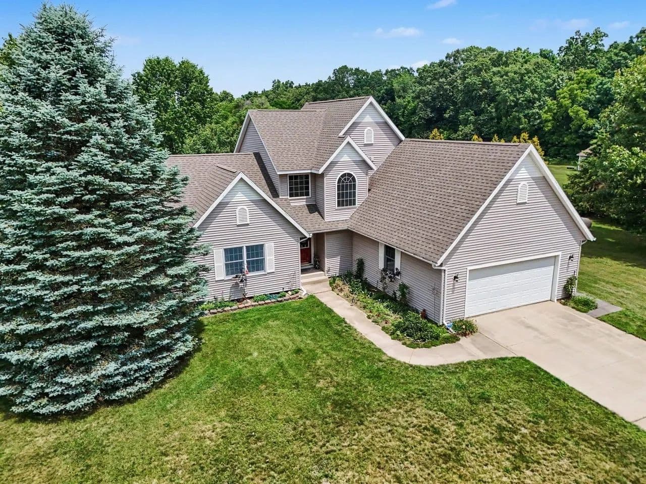 Country Living with Space, Privacy & Endless Potential - Three Rivers, Michigan, 49093