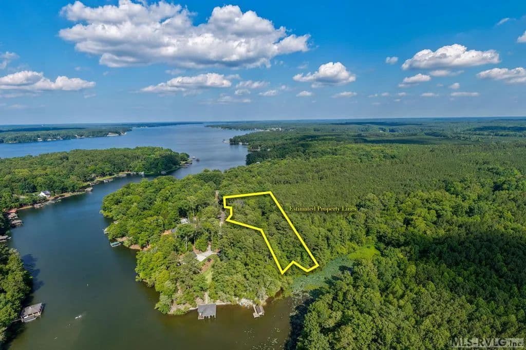 Vacant Land in Macon - land for sale