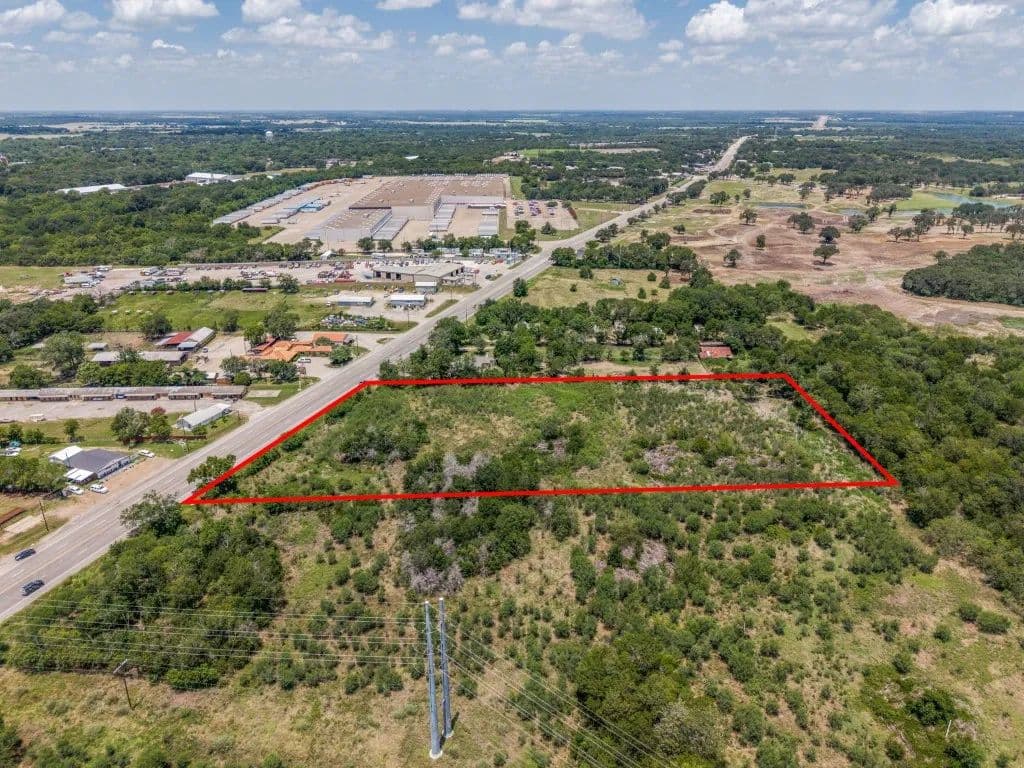 5 Acres of Land for Sale in Corsicana, TX - Corsicana, Texas, 75110