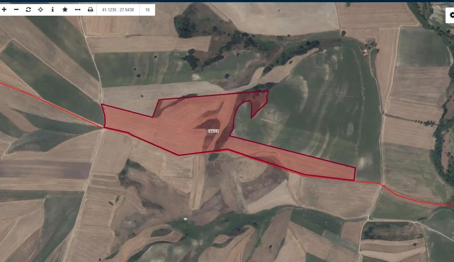 Çorlu Havalimanı–Baykar Aksında 168.672 M² Tek Tapu Arazi - Turkey