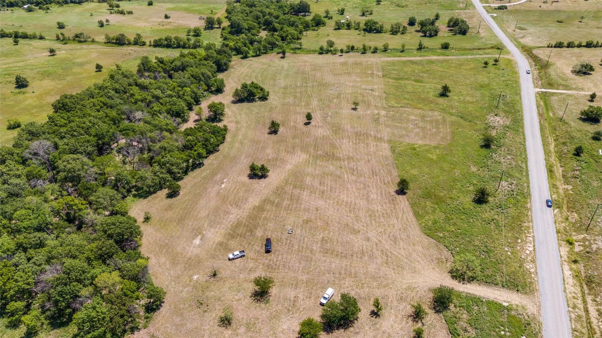 6 Acres of Land for Sale in Gainesville, Texas - Gainesville, Texas, 76240