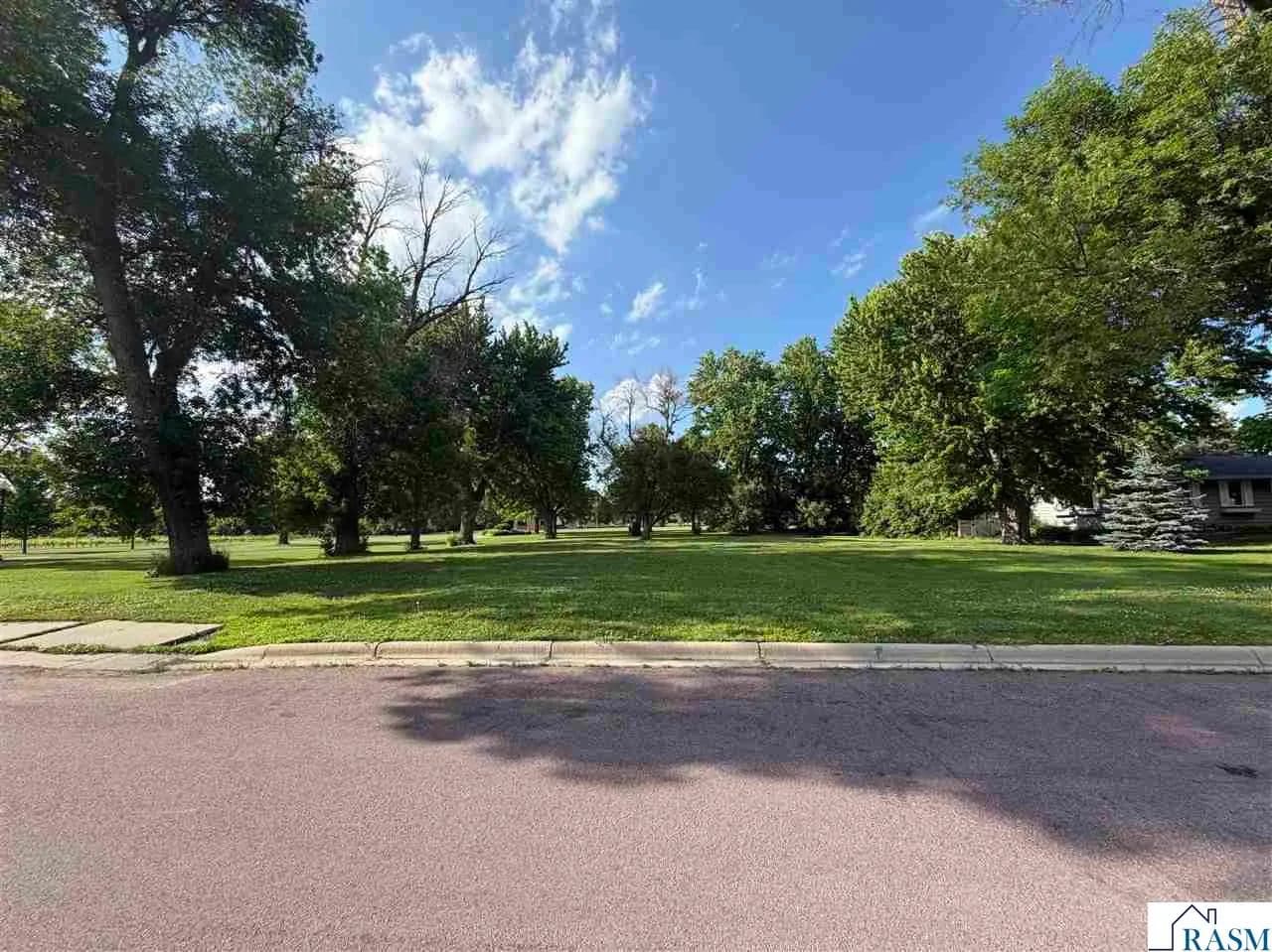 0.4 Acres of Land for Sale in Mapleton, Minnesota - Mapleton, Minnesota, 56065