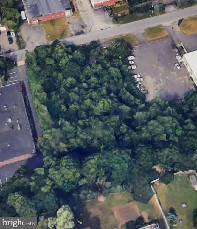 0.99 Acres of Land for Sale in Levittown, Pennsylvania - Levittown, Pennsylvania, 19057