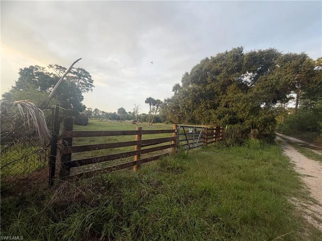 Property from 13707 Navel AVE - KW - Clewiston, Florida, 33440