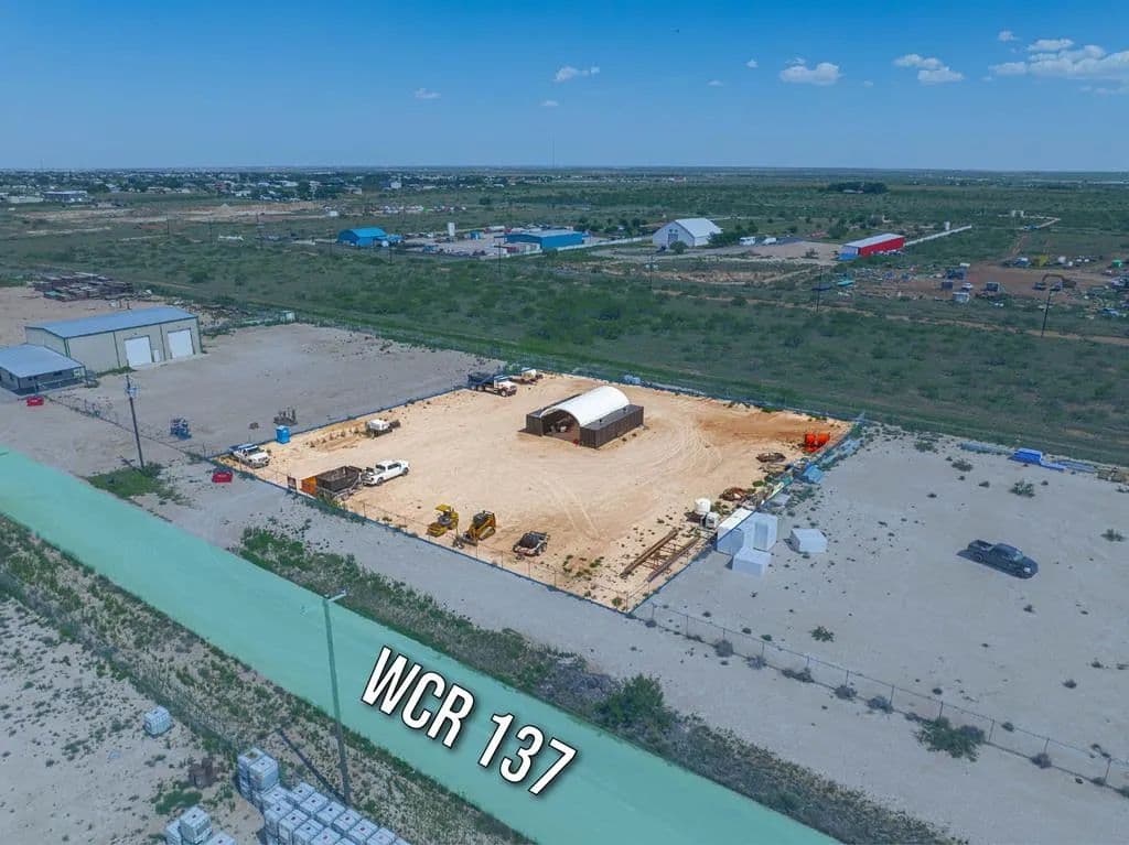 1.13 Acres of Land for Sale in Midland, Texas - Midland, Texas, 79706