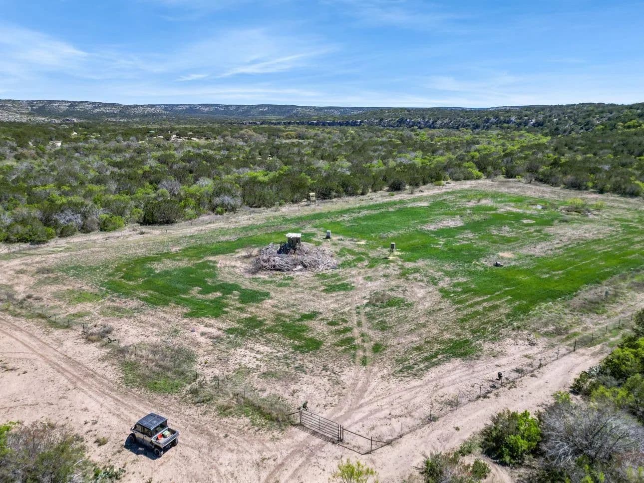 122.7 Acres of Land for Sale in Brackettville, Texas - Brackettville, Texas, 78832