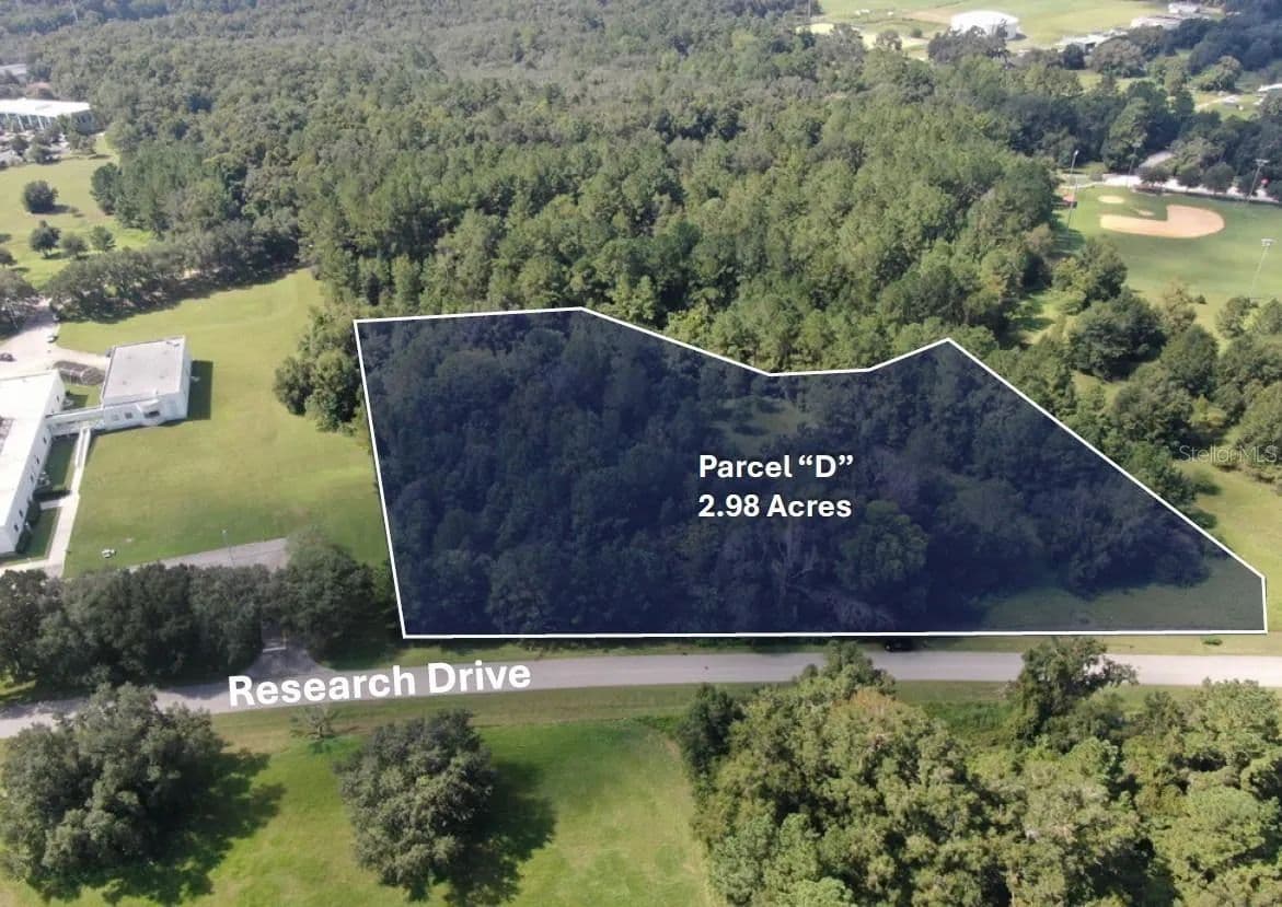 Property from RESEARCH DRIVE - KW - Alachua, Florida, 32615